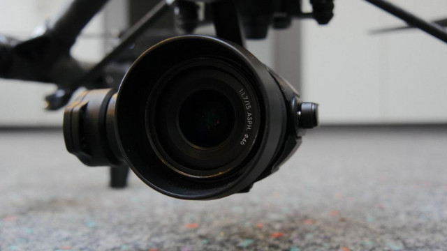 DJI Inspire 1 Pro Zenmuse X5 Dualoperator 4K - Hobby Spiele - Wenden