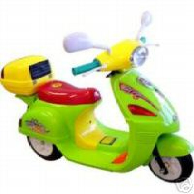 Vespa jetzt für kleine Profis Messeneuheit - Motorraeder und Teile nach Marken - Essen