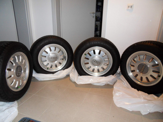 Verkaufe 4 original Audi Winterkompletträder - Auto Teile - Hemmoor