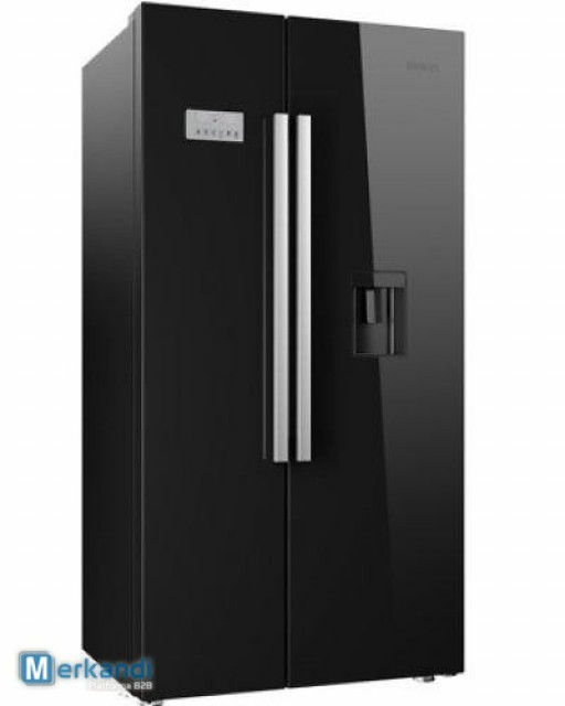 Posten mit 39 Neue BEKO Kühlschränke Side by Side - Haushalt - Görlitz