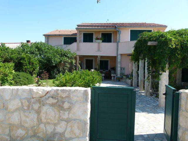 Ferienwohnungen in Rtina Miletici in Kroatien in ganz ruhiger Lage Zadar - Urlaub Reise - Rtina Miletici