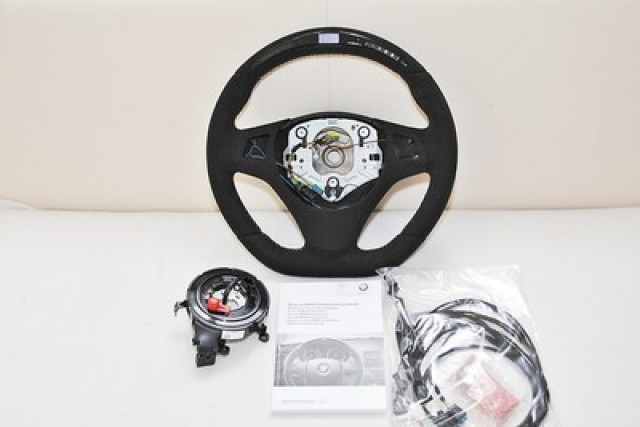 BMW Performance Lenkrad 1er E87 E88 E81~3er E90 E91 E92  - Auto Teile - Iserlohn