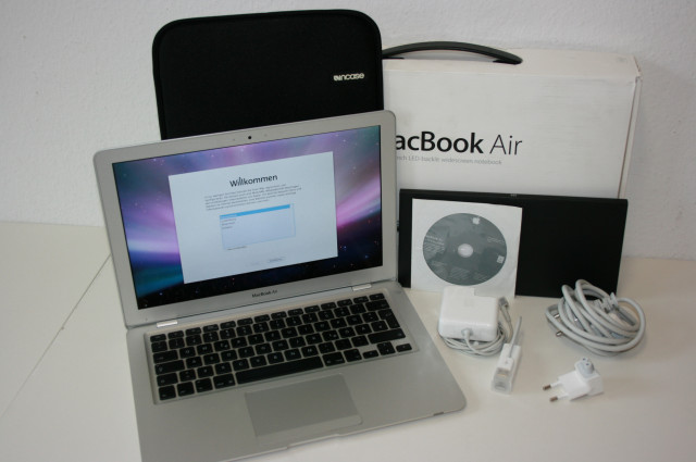 Apple Mac Book Air 2,13 GHz 13,3 128 GB SSD 2 GB RAM - Computer - Rostock