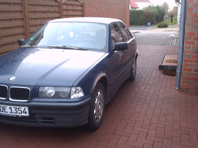 BMW318i E36 - Auto Specials - sehnde