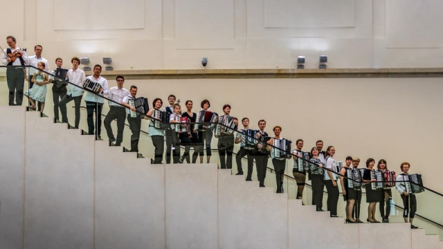 Orchester „Akkamerata“ lädt ein. Leitung Duo „Akkordeon Virtuosi“ Dresden - Freizeit - Dresden