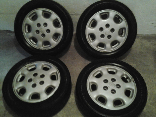 Original mazda 626 alufelgen mit sommerreifen - Auto Teile - Bautzen