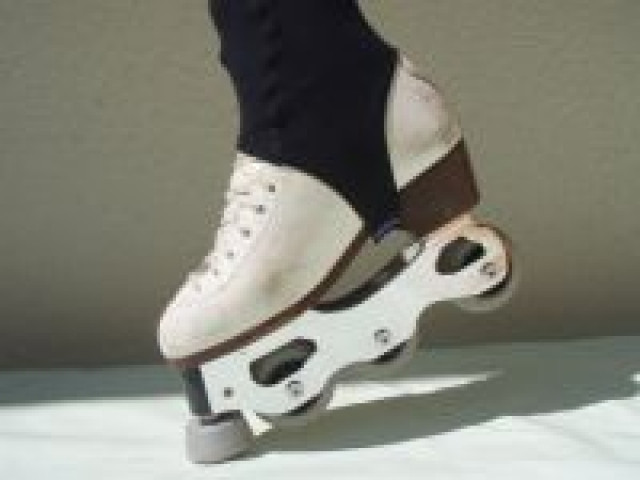 Inlinekunstlaufskates, Tanzsport-und Eislaufbekleidung - Sport - St.Sebastian