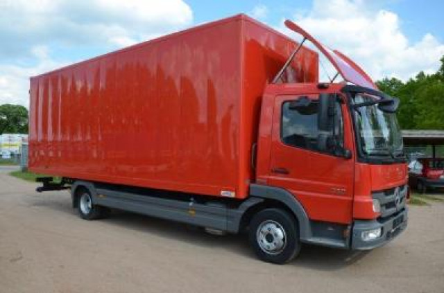 Umzüge Transporte Entrümpelungen Wohnungsauflösungen aller Art. Bergstein Umzüge - Dienstleistungen Business Gewerbe - Stuttgart