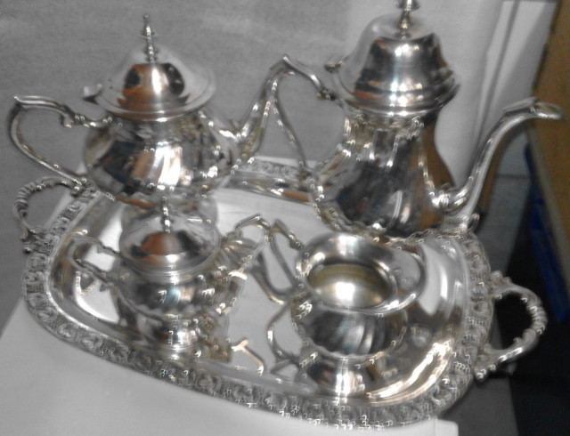 Kaffee-teekanne zucker-sahnekännchen  E.P.N.S gepunzt  silber ?? versilbert - Sammlungen - köln