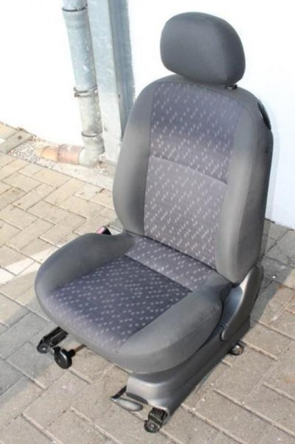 Fahrersitz, Ford-Focus 1 bJ: 1999-2004 - Auto Teile - Celle