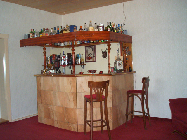 Hausbar nach meinen Wünschen - Dienstleistungen Business Gewerbe - belzig