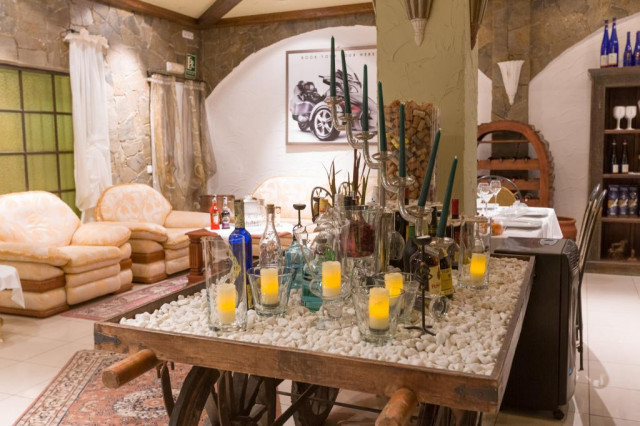 Restaurant und Villa im Norden Fuerteventuras - Immobilien - Parque Holandes
