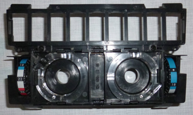 Bedienanlage Heizung Mercedes-Benz E-Klasse W124 A 1248302785  - Auto Teile - Einbeck