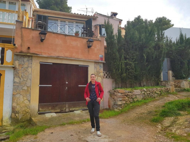 Interessantes Haus mit Turm und schönem Ausblick Costa de la Calma Mallorca - Immobilien - Mallorca Costa de la Calma