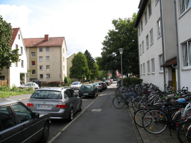 1 RWG 37075 Göttingen zentral gut für MPI + UMG - Vermietungen - Göttingen Weende