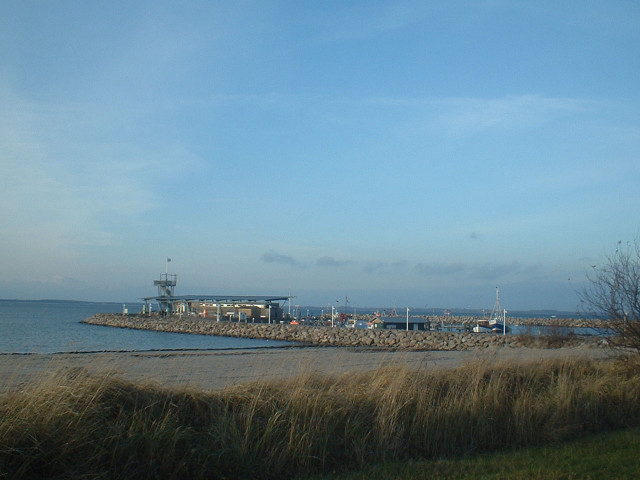 Goldener Oktober auf der Ostsee Insel Rügen -  Ferienhäuser in strandnaher Lage  - Urlaub Reise - steinhagen