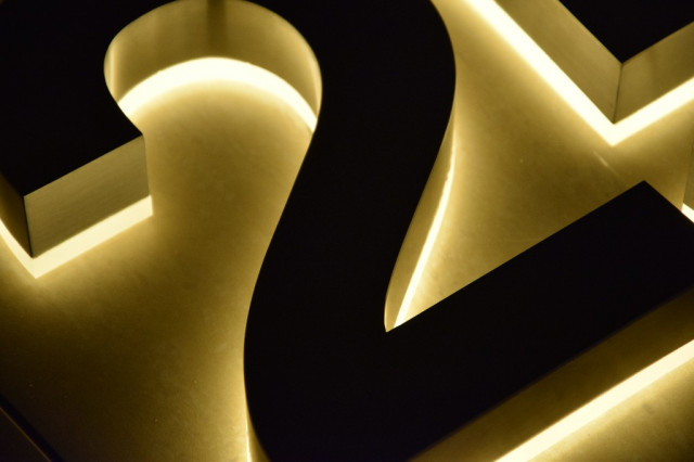 3D LED-Hausnummer Teilzargen-Hintergrundbeleuchtung in verschiedenen Größen - Haushalt - Witten-Heven