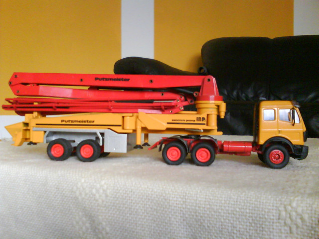 Betonpumpenmodelle - Sammlungen - Meerbusch
