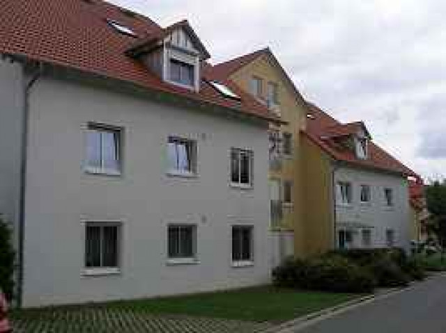 Attraktives 17 Familienhaus in Erfurt - Immobilien - Erfurt Büsleben