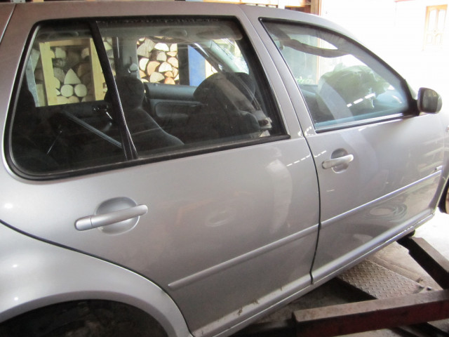 	VGolf IV TDI 131 PS Karsserieteile 6-GangGetriebe Zubehör 127,km - Auto Teile - Innernzell