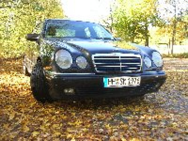  MERCEDES-BENZ E 430 Avantgarde - Autos nach Marken - Hamburg
