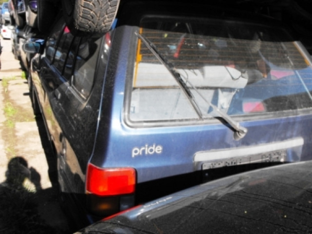 Schlachtfest    Motor, Getriebe, etc.  Kia Pride - Auto Teile - Rottleberode