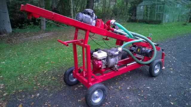 Brunnenbohrgerät, Spülbohrgerät, Schnecken Pfahlgründung.Erdbohrgerät.Erdbohrer. - Handwerk Hausbau Garten - Maintal