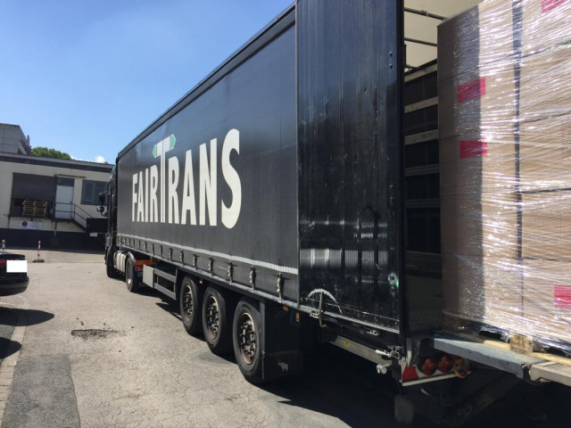 Restposten Kleidung Stocklots Textilien Mode LKW Container Export Wholesale Clot - Kleidung Schmuck Accessoires - Essen