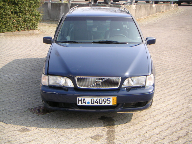 Schlachtfest VOLVO V70 TDI und Bi Fuel - Sonstige Anzeigen - Mannheim