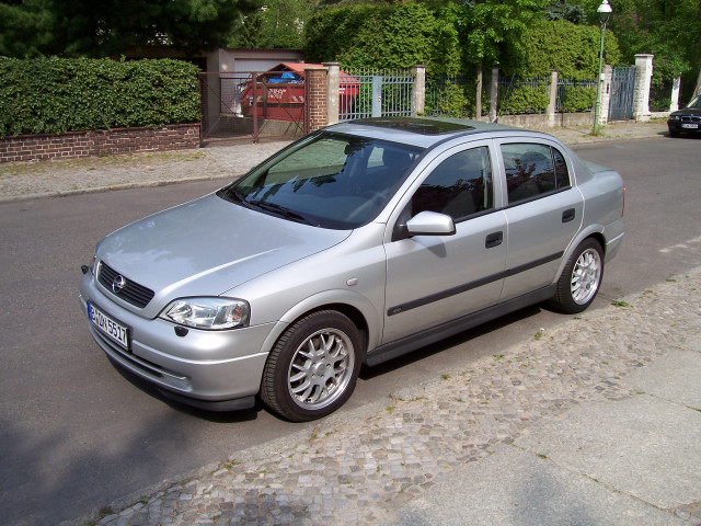 Fahrersitz für Opel Astra ED 2000 DI 16V - Auto Teile - Berlin