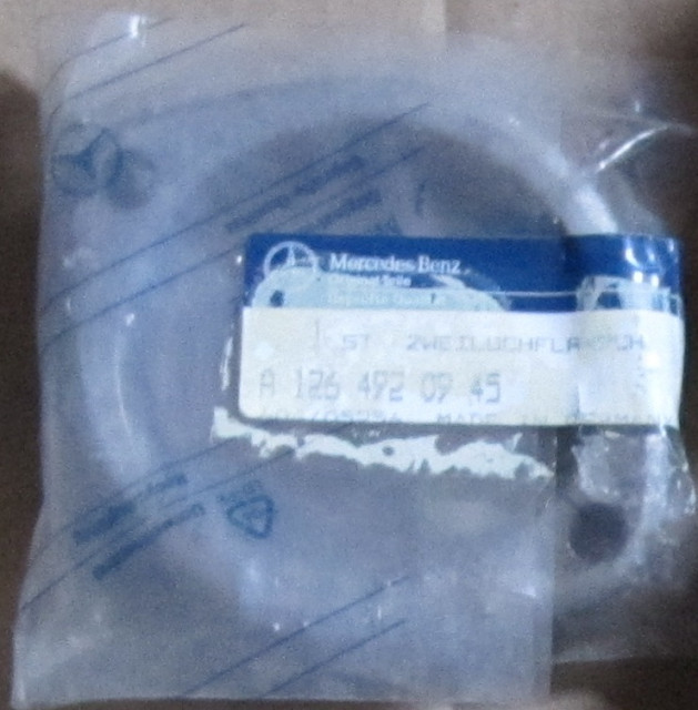 Zweilochflansch an Auspuffrohr W463 G350 A 1264920945 - Auto Teile - Einbeck
