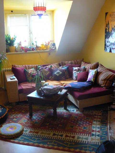 2-Zimmer-Dachgeschoss-Wohnung - Vermietungen - Hamburg