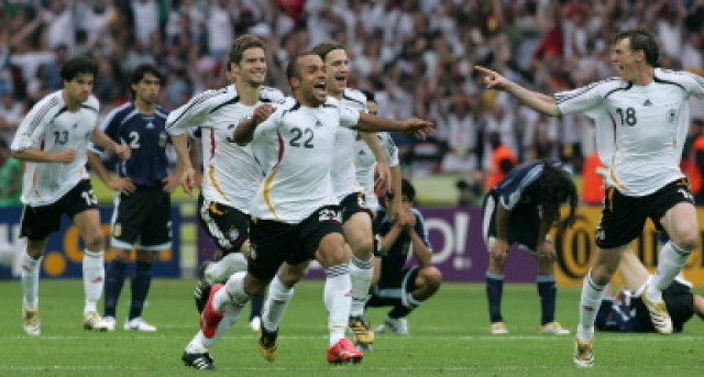 2 WM FIFA Tickets DEUTSCHLAND-ITALIEN HALBFINALEIN DORTMUND AM 4. JULI 2006 - Eintrittskarten Tickets - Germersheim