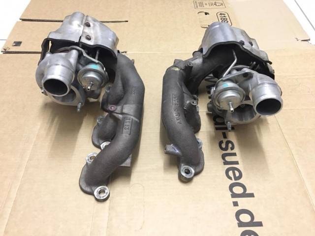 Nissan GT-R R35 Original Turbolader - Auto Teile - Hamburg