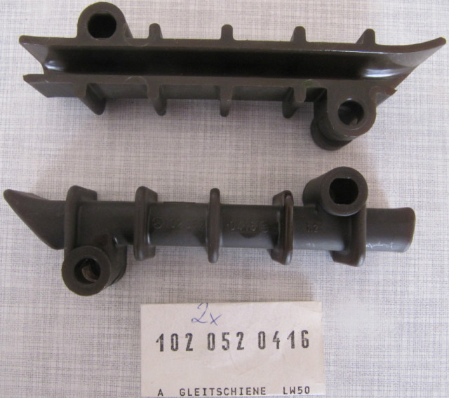 Zwei Gleitschienen Kettentrieb Mercedes M102 A1020520416 - Auto Teile - Einbeck