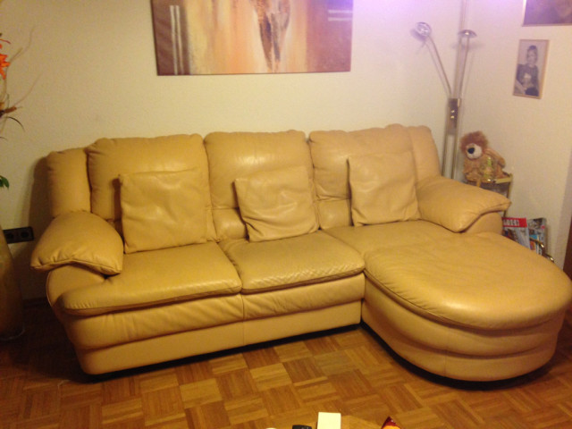 Natuzzi Designer Couch/ Sofa Garnitur in Vanille, Echtleder - Haushalt - Bobenheim-Roxheim