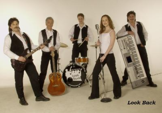 Bad Zwestener  Lichterfest  am 28. Juli 2012 mit Oldieformation: Look Back - Veranstaltungen Termine - Bad Zwesten