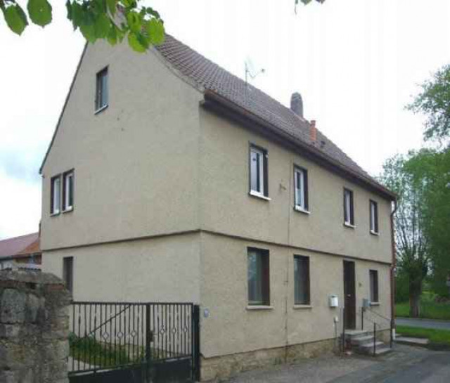 Ländliches Mehrfamilienhaus in Lehnstedt bei Weimar - Immobilien - Lehnstedt
