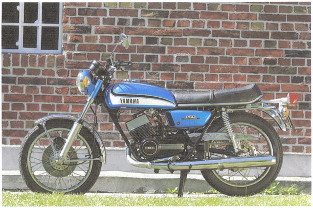 Yamaha RD 250 Baujahr 1975 Farbe Blau - Motorrad Sonstiges - Rendsburg