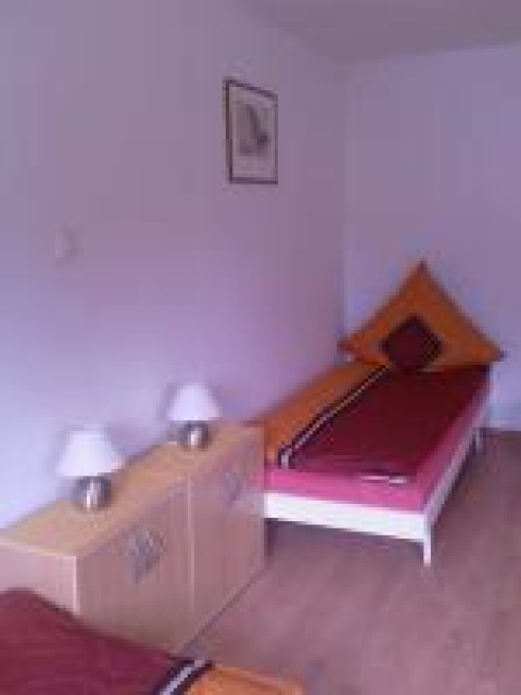Unterkunft Hanau ab 10 Euro Tel. 0151 15662588 - Vermietungen - Erlensee