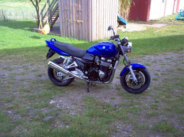 Suzuki GSX 1400 - Motorraeder und Teile nach Marken - Preetz